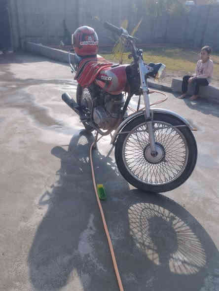 السلام عليكم موطور تايگر موديل ٢٠١٨ محرك مفتوح مبدل ولفات صوت دمعه شلعه ومعدل نار السعر ٢٩٠ وبي مجال رقمي *********** ويرهم مراوس حسب القناعه
