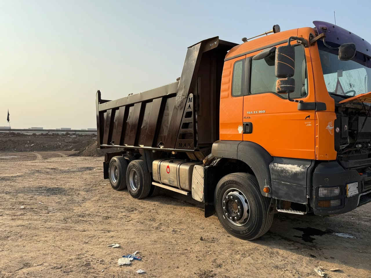 مان تيكه موديل 2007 بلاد قلاب مكينه 410بم ونوزل تخم تاير جاهزه رقم الهاتف ***********
