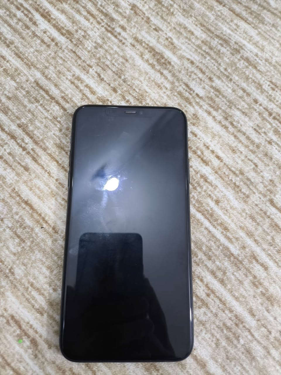 11 برو ماكس ما مفتوح فقط نقطه صغيره بالشاشه ما ماثره على اي شي وبطاريه 78 ذاكره 256 جهاز نضيف كلش عنواني نجف حي ميسان


**إذا كنت صاحب هذا الإعلان وتريد حذفه لأي سبب، رجاءا أرسل رسالة إلى الدعم الفني**