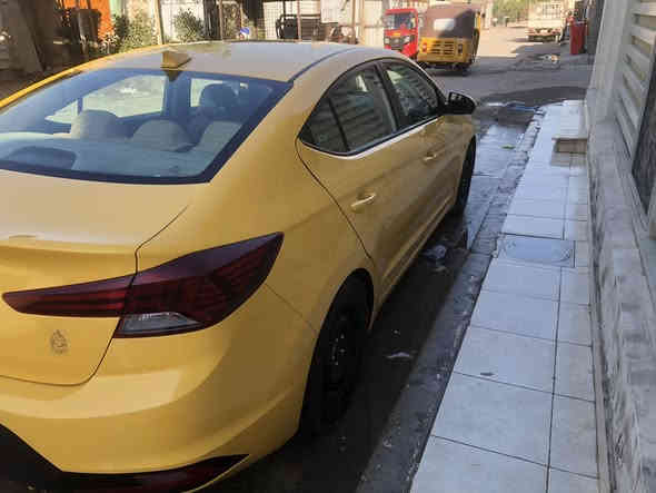 السلام عليكم
عندي  النترا  2019 للبيع مواصفات نص فول معروفه مواصفات النص فول حادثه باب سايق  والخلفي  مبدلات بدون ايرباك  صور الحادث ب المنشور  وبيه سونار هم مال مندلاوي ماشيه 133 وقابل الزياده
عليه منظومه مال غاز  سياره نضيفه مكان  السياره بغداد الحبيبيه  
السعر 145 وبيه مجال 
الهاتف ( ‭0770 712 1916‬) ( ‭0780 007 5930‬ ) ( *********** )
