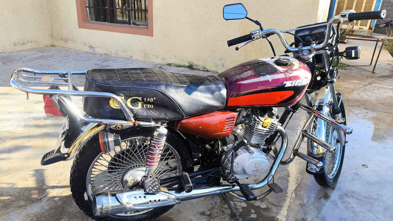 السلام عليكم موطور للبيع تايكر موديل 21 مفتوح   نشاط خير من الله  كهربائيات كلهاا شغاله السعر 375 وبي مجال واتساب ***********
