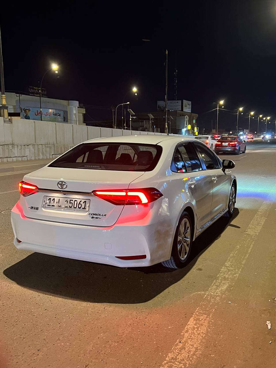 السلام عليكم
للبيع كورلا هايبرد موديل٢٠٢٤
ماشيه24 الف بعدها على وظع الشركه
فول 
فتحه 
بصمه 
لايت زنون 
شاشه
كامره
تحكم ستيرن 
رادارات 
توقف ذاتي 
قياده ذاتيه
شرط التحويل 
سعر 153وبيها مجال. 
مكان السياره بابل الحله 
للاستفسار الاتصال ***********
