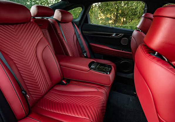 لعشاق التمييز و اصحاب الذوق الراقي 

جينسس g80  سبورت برستيج موديل 2024 

سته سلندر 3500 تون تيربو 🚀

داخل احمر تدفئة تبريد 

وارد امريكي حادث جداً بسيط 

ماشيه 16000 ميل 

بيبان شفط 

اوتو بارك ريمونت 

سبورت برستيج فول

داتا شو

اكسل تاير خلفي متحرك ويه الاستداره  

رادارات محيطيه + كامره خلفيه 

بانوراما + برده خلفيه 

كير ماوس + ماوس تحكم بالشاشه 

اوتو هولد + هاند بريك كهرباء 

نضام اوتو ستارت + حساسات امامي + خلفي 

قياده شبه اليه + رادار امامي تفاعلي + رادار جانبي تفاعلي 

تحديد مسار + نضام مانع تصادم 

مانع تصادم خلفي + جانبي 

نقاط عمياء تفاعليه تتوقف السياره عند الخروج

داخل لون اسود جلد + تبريد وتدفئه كشنات اماميه 

تحكم بالتبريد شاشه لمس + تبريد منفصل عن الخلفي

لد داخلي ٣٦ لون

صندوك كهرباء 

نضام ترحيب بالمرايا الاماميه + مرايا جانبيه قلاب عند الرجوع

ترحيب عند الدخول للسياره بالكشنات 

ستيرن كهرباء + دخول بدون مفتاح لمس من اربع ابواب

فول السياره وحادثها بنيد صبغ فقط 

سعرها 385 ورقه 

وبيها مجال بسيط

للتواصل واتساب فقط  : ***********

العنوان كربلاء
