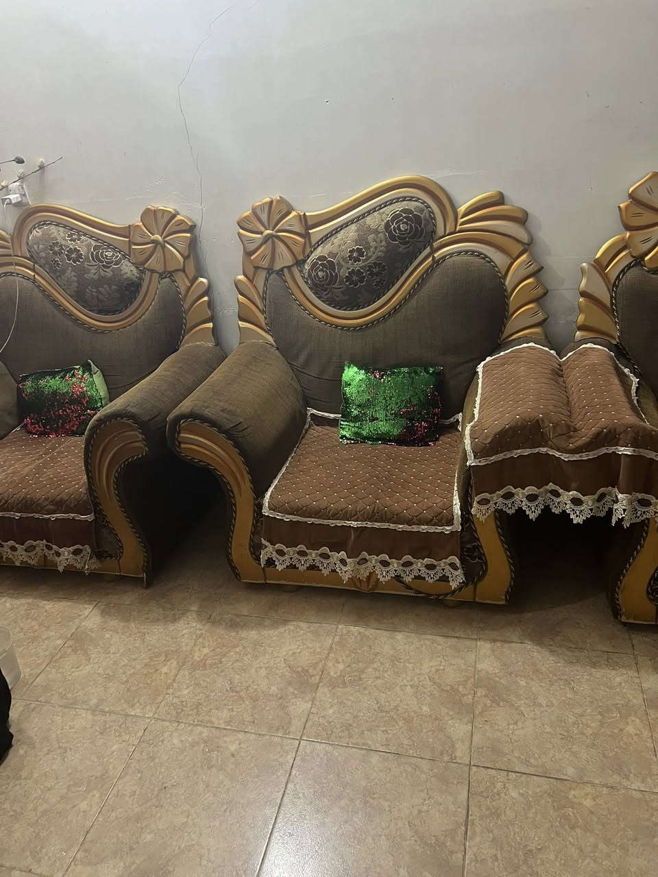 سلام عليكم تخم لبيع بلاش ب١٥٠عشر مقاعدمكان بابل بكرلي ***********
