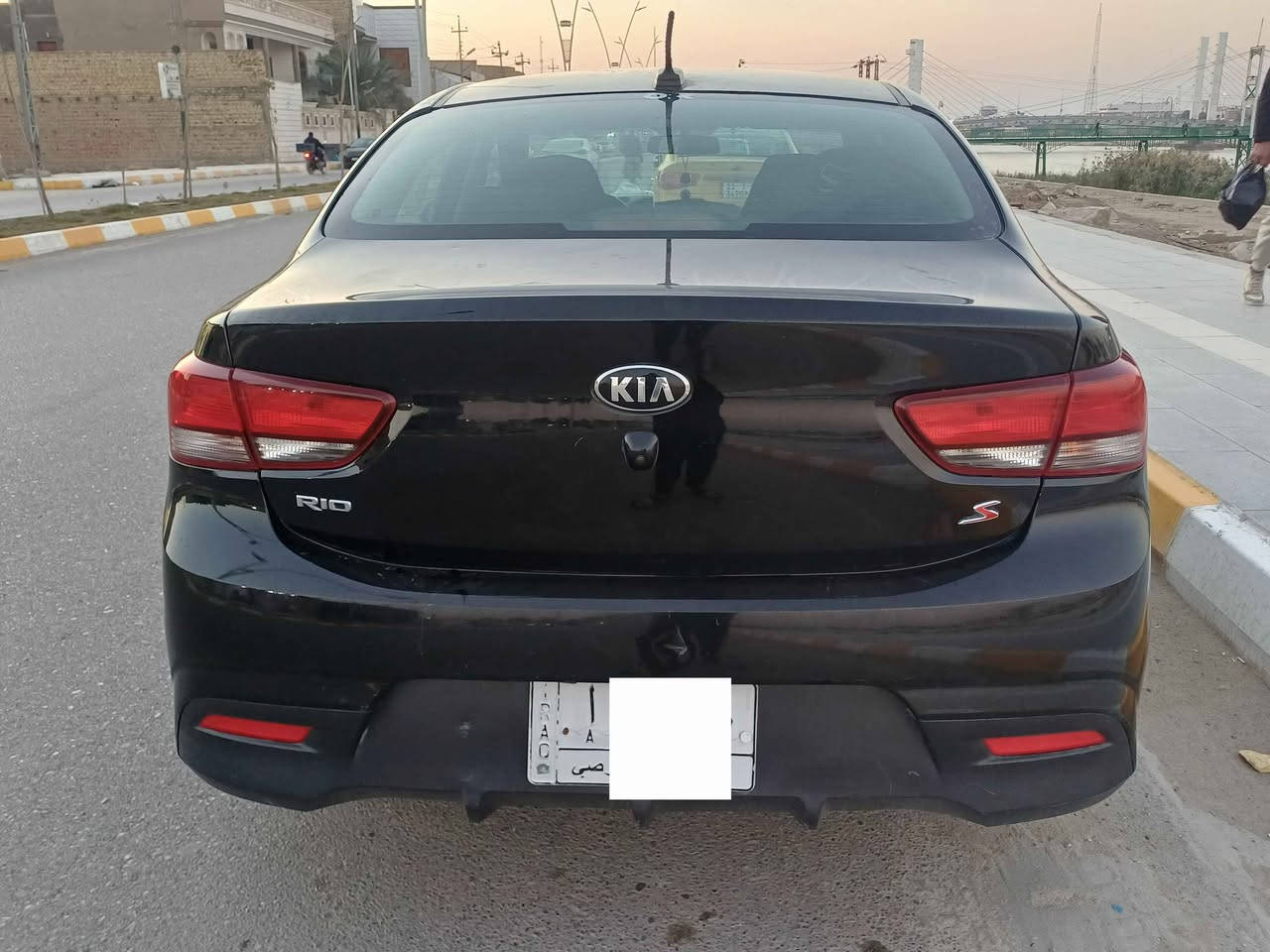 كيا ريو 2020 S ماعدا البصمة والفتحة السيارة نظيفة كلش وارد أمريكي

تبديل جاملغ وبنيد والباقي كفاله سيارة جديدة

محرك وكير شرط مامفتوح 

محرك 1600 دوش 

معوقين مثنى بداية سنة 2027
باقيلها سنة وتتحول حر

السعر 110 وبيه مجال

ناصرية *********** Singapore
