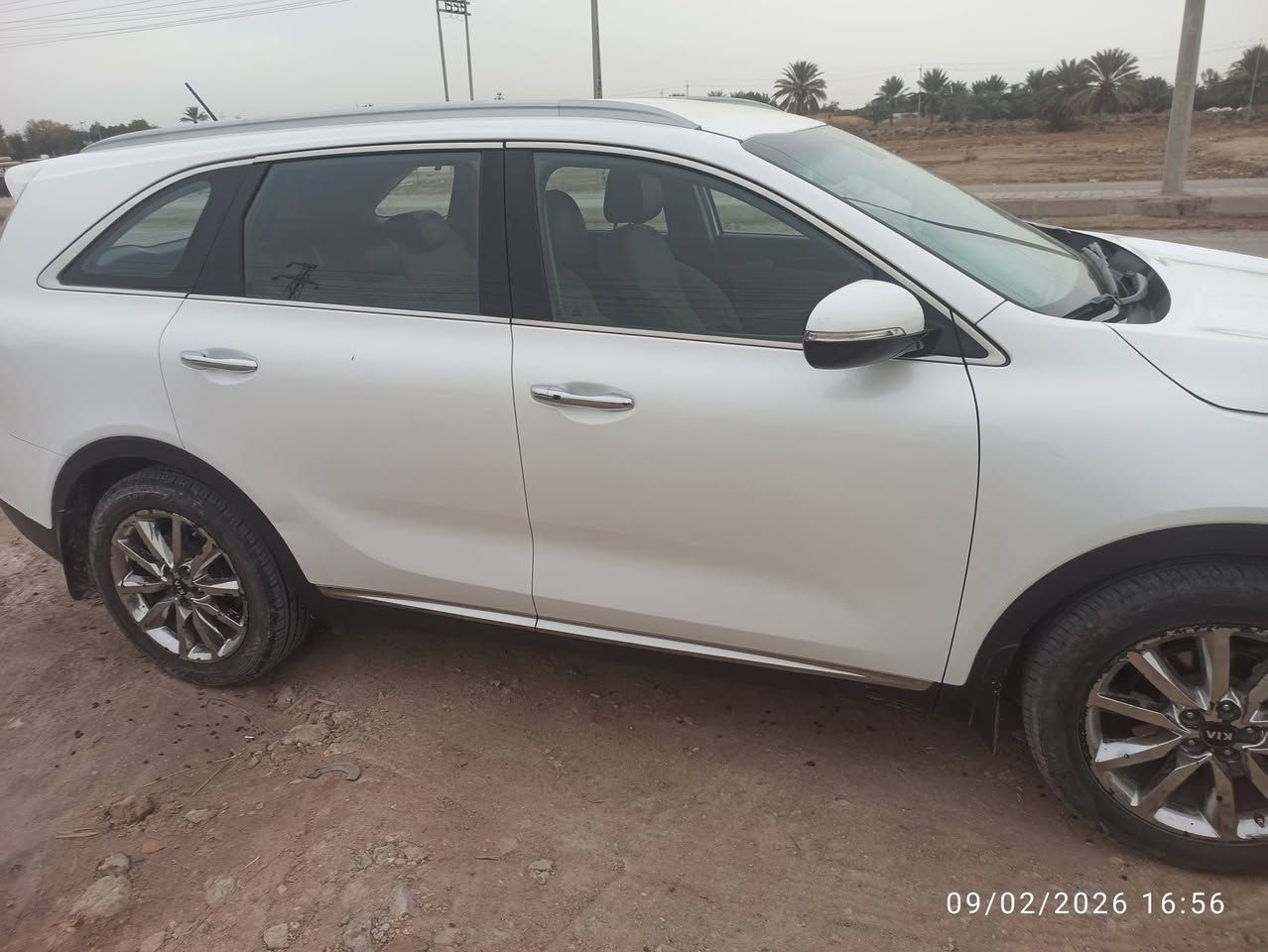 السلام عليكم سورنتو 17للبيع رقم بغداد 6سلندر ماشيه 160حقيقي السيارة بالمية وعشرين دك جرس سيارة حلوة بيها قطعتين رش بدون دواخل السونار موجود السعر 205وبيها مجال ... ***********
