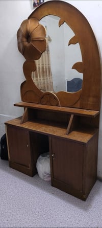 ميز تواليت • صاج • نجف الوفاء