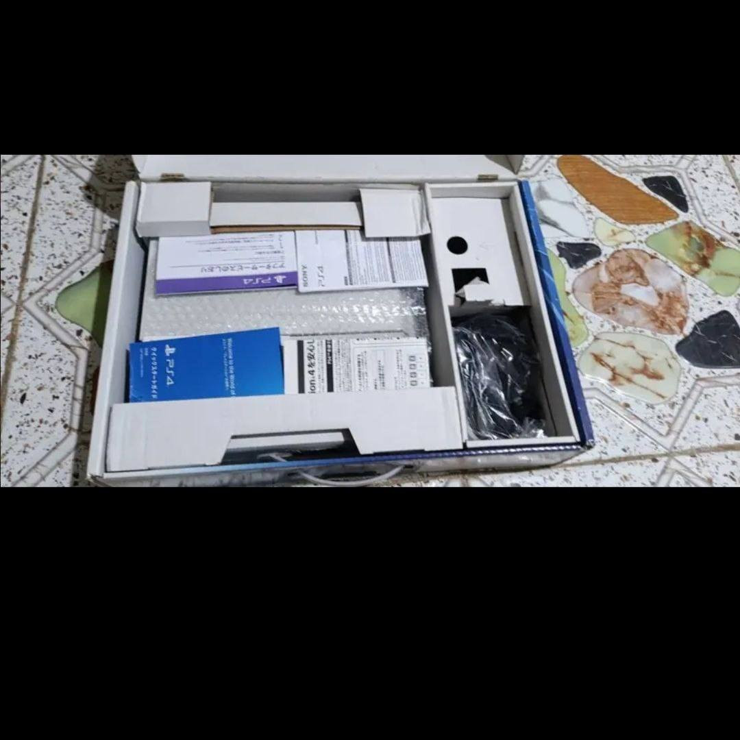 ما مستخدم ما مستخدم بلي فور فات باندل جهاز جديد كامل ملحقات جهاز جديد ذاكره ٥٠٠ مع ٢ يدات ما مستخدمات سعر قفل ٢٢٥ تفاصيل مذكوره اتصل *********** عمارة, ميسان
