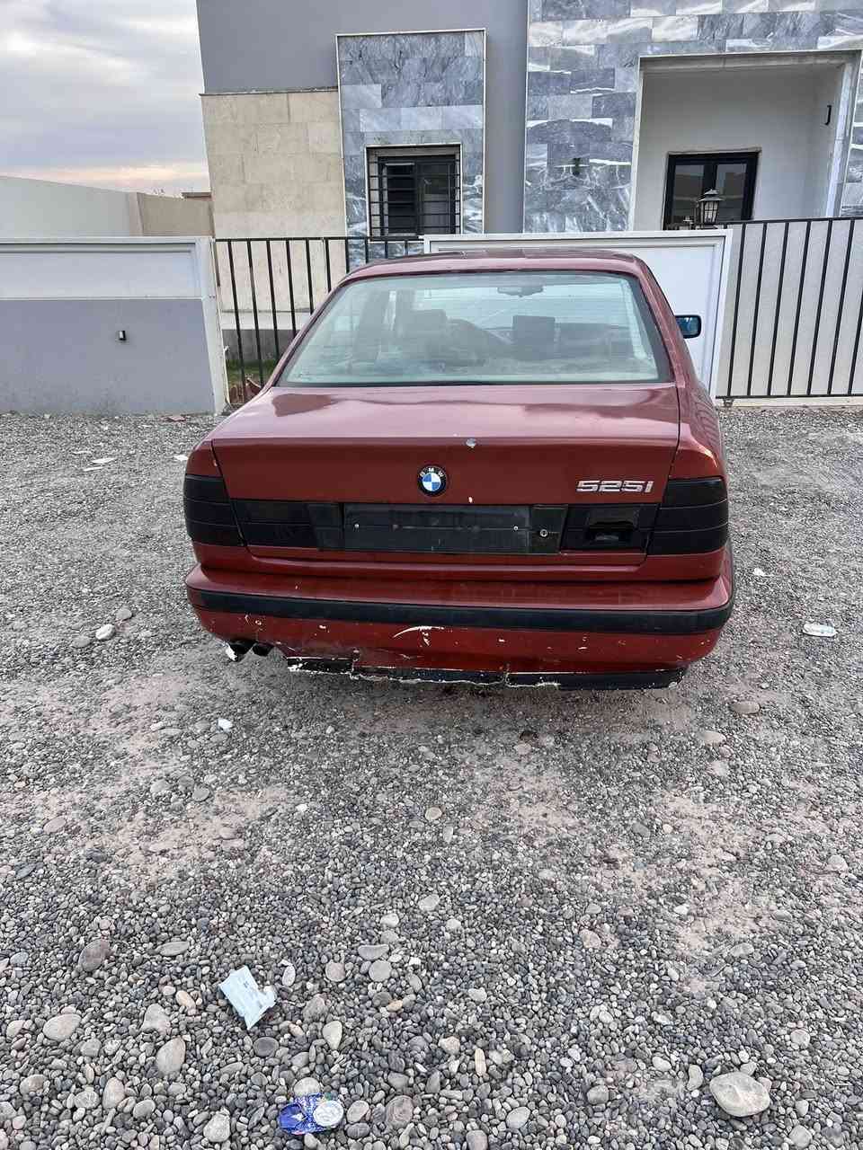 السلام عليكم شباب بي ام 525 مكينه مسكر كير عادي رقم اربيل مروس بس ***********
