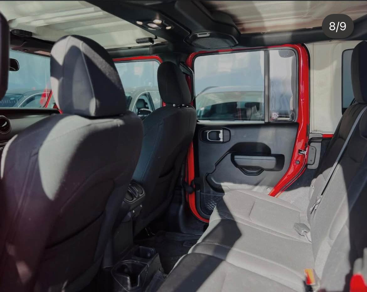 Jeep wrangler 2023 v4
سياره مرقمة جاهز
جيب رانگلر ٢٠٢٣ اربع سلندر توربو
سقف بوكس،اربع تايرات جديد، شاشة  كبير،  
٤٩٠٠٠ مايل ماشية بوند صبغ بدون دواخل ارباگ ستيرن سستم، و موجود بدهوك ،
***********
سعر ٢٥٥$ و مجال بسيط دهوك, العراق
