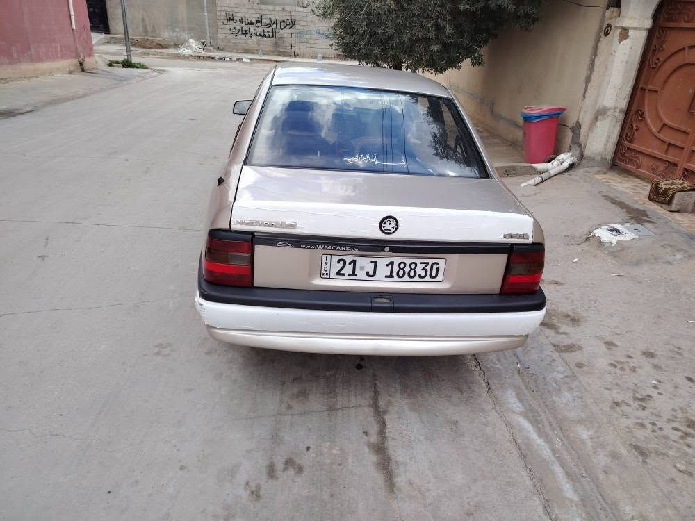 سيارة فكترا اوتو نضيفة حيل داخل خارج موديل ٩٠ محدثة ٩٣ سنوية نهاية ٢٠٢٨ بسمي تحويل ثاني يوم السعر ٤٩ وبيه مجال بسيط كركوك, العراق


**إذا كنت صاحب هذا الإعلان وتريد حذفه لأي سبب، رجاءا أرسل رسالة إلى الدعم الفني**