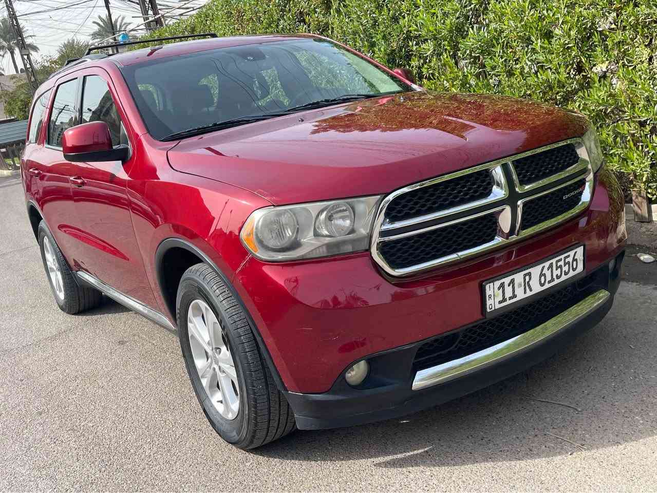 السلام عليكم 
دورنكو 2013 خليييجي وكاله مكفوله كفاله عامه من الصبغ 
ماشيه 114 mi 
لون احمر طماطه يجنن 🍅
رقم بغداد الدولي الجديد باسمنا تحويل مباشر 

 مواصفات فوووول 1/1 :- 

بصمه تشغيل + بصمه ابواب 
 فتحه سقف 
كشنات جلد لونين ( قرميدي واسود ) 

شاشه كبيره + كاميرا دواره 
ويل كب كبيير 
تحكم ستيرن فول 4 جهات 
وباقي مواصفات الاعتياديه 
معروفه مواصفات الخليجي 
 السعر :- 205 ورقه وبيها مجال 

للاستفسار :- مكان السياره بغداد الصليخ *********** بغداد, العراق
