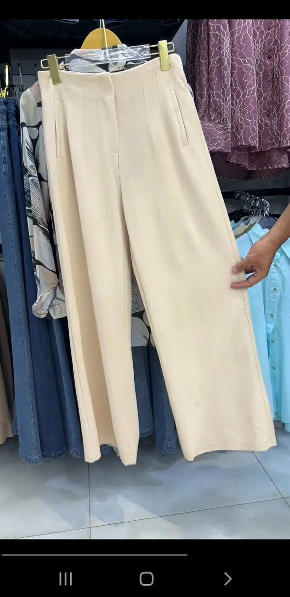 اسعار مناسبة قميص مع كيلوت


**إذا كنت صاحب هذا الإعلان وتريد حذفه لأي سبب، رجاءا أرسل رسالة إلى الدعم الفني**
