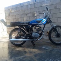 للبيع دراجه طافيه ب 200 قفل اكفلها سرقه وعشائر غراضها جديده كلها  رقمي...