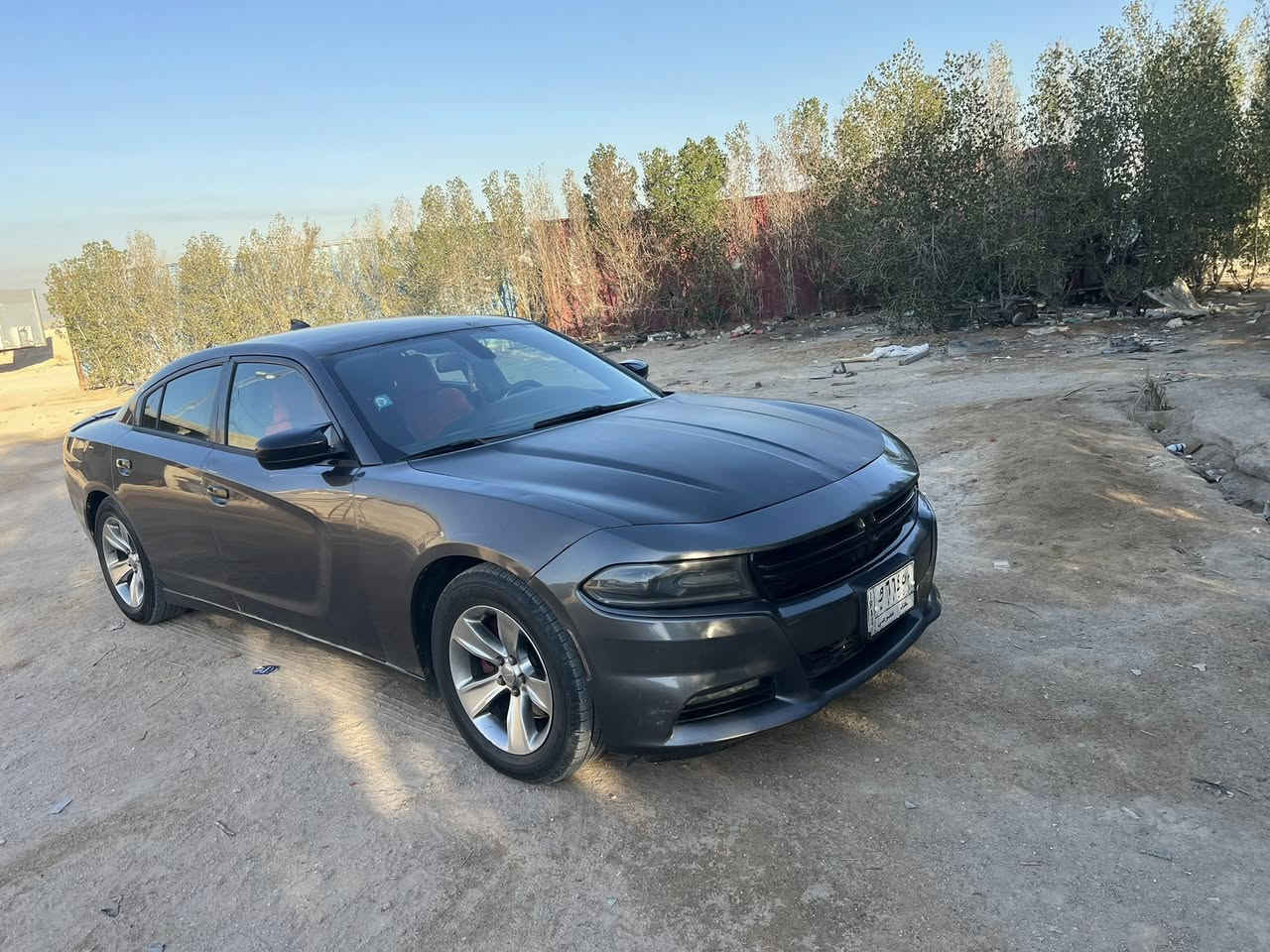 جارجر 2015بغداد  اصل بيها 3قطع صبغ بدون دواخل محرك 3600 حداده تخم تاير جاهزه السعر 150وبيها مجال ***********
