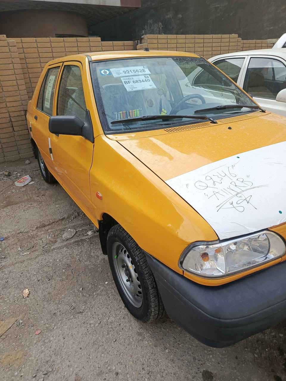 السلام عليكم سايبا موديل 18
السياره 
بلاديه اي صبغ مابيها
كير محرك خير من الله السياره
مكان السياره كراده قرب المسرح الوطني
 الاتصال ***********
السعر 45 وبيها مجال
