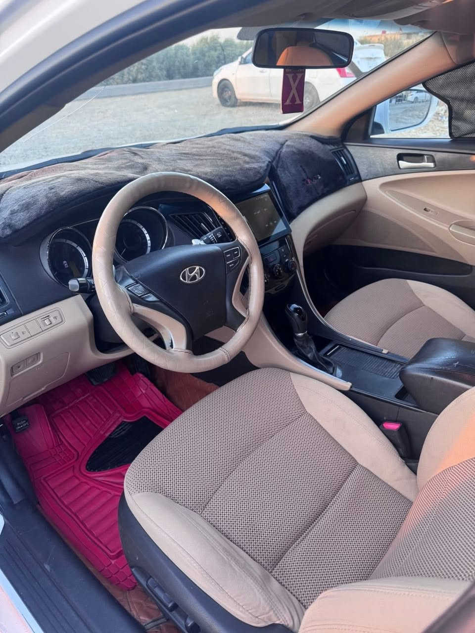 السلام عليكم سوناتا خليجي اللبيع رقم بابل نكليزي  الشركه العامه   ماشيه 200 قابل لزياده محرك مامفتوح   
مكفوله من صبغ والتبديل مكاني بابل القاسم ع
*********** السعر 133 وبيه مجال شراي يتصل
