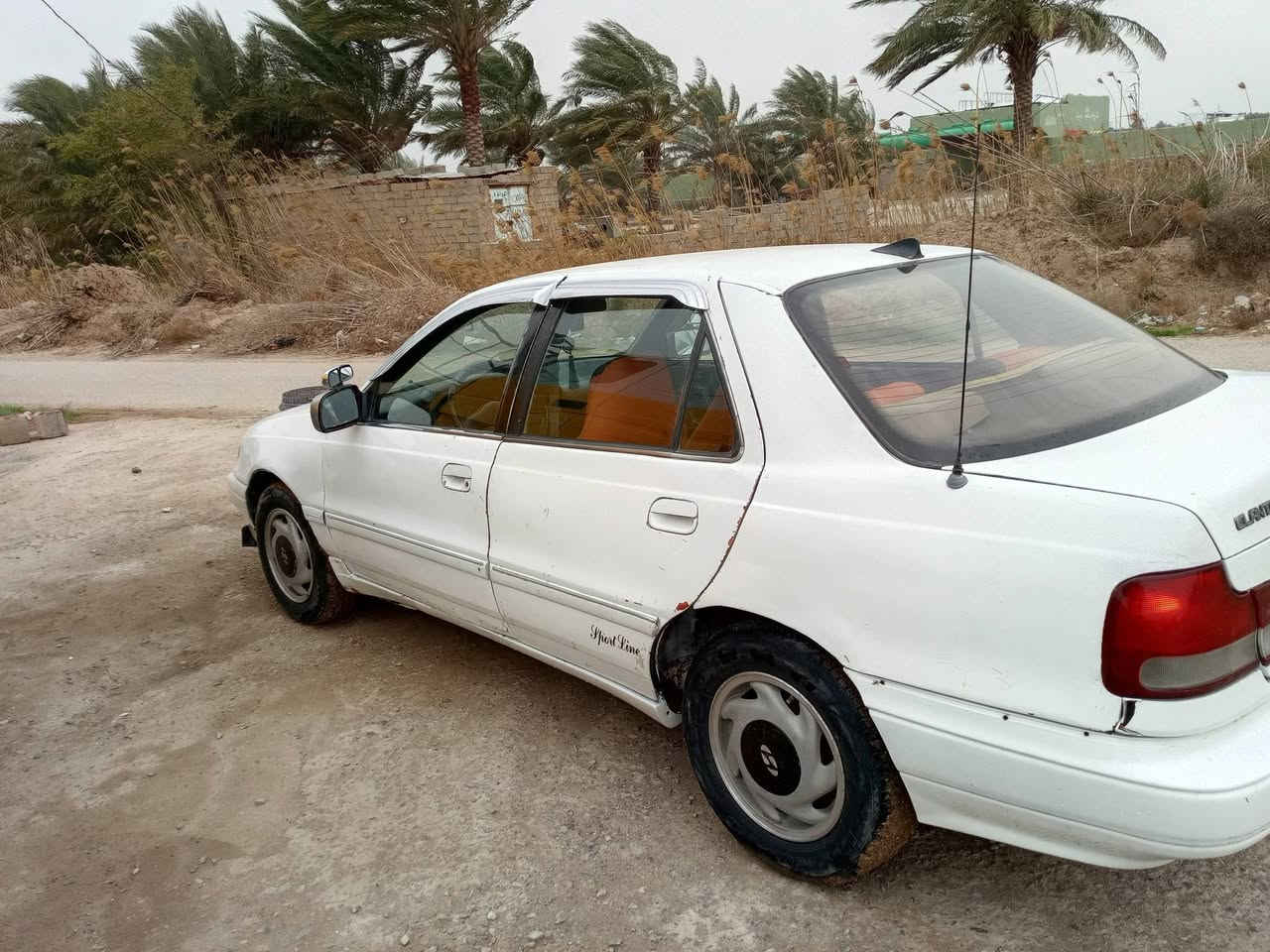 النترا 94 لون ابيض رقم بغداد دولي سنويه 30 كير ومحرك بحالة جيدة .بيه بعض خياسات بالدوس والأبواب السعر 32 وبيها مجال رقم الهاتف ***********
