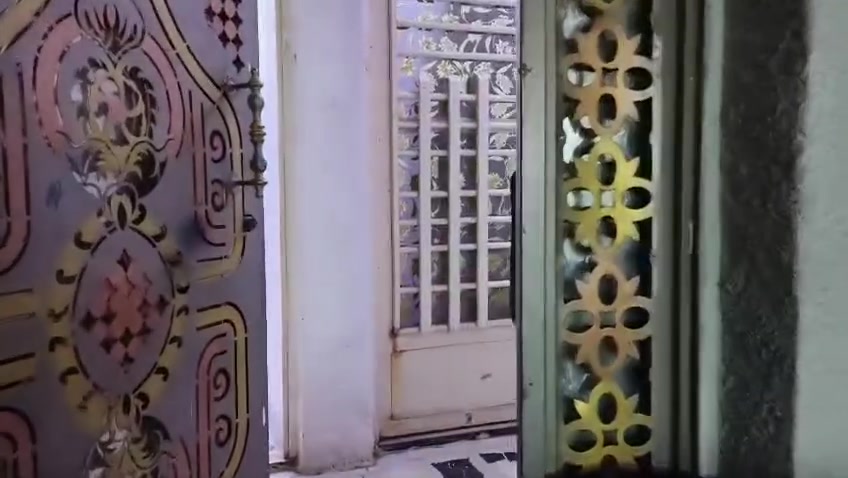 بيت للبيع بحي طارق قديم فرع مزرعة ابو ااياس مقابيل الساحه ثالث بيت بالفرع المقابل الساحه ،،،
بيت للبيع بحي طارق قديم فرع مزرعة ابو ااياس مقابيل الساحه ثالث بيت بالفرع المقابل الساحه ،،،
مساحة البيت 107 واجهة 6 ونص يحتوي على
1- استقبال 5×5 ونص
2- صاله  6×5
3- غرفة نوم  5×5
بيت بناء رفت عالي علشارع بنصف متر حديث بناء طابوق بالكامل مسلح سطح اشتايكر درجه اولى تحويل مباشر سند 25
الاتصال على رقم الهاتف والاستفسار
***********
