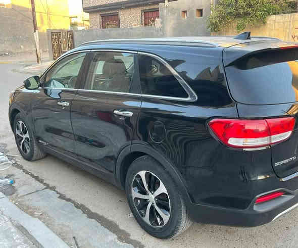 كية سورنتو موديل 2017 ستة سلندر 3 قطع تبريد 7 راكب ضرر بنيد وجاملغ فقط بيع مستعجل
السعر 140 وبيها مجال
الرقم ***********
غير موجود عل تواصل الاجتماعي
