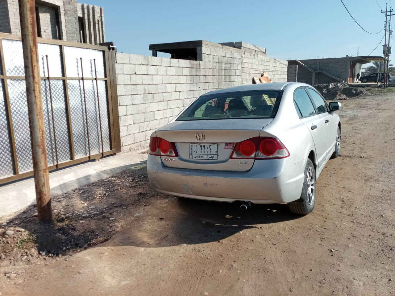 هوندا سفك 2007مكان بلد رقم التواصل ***********
