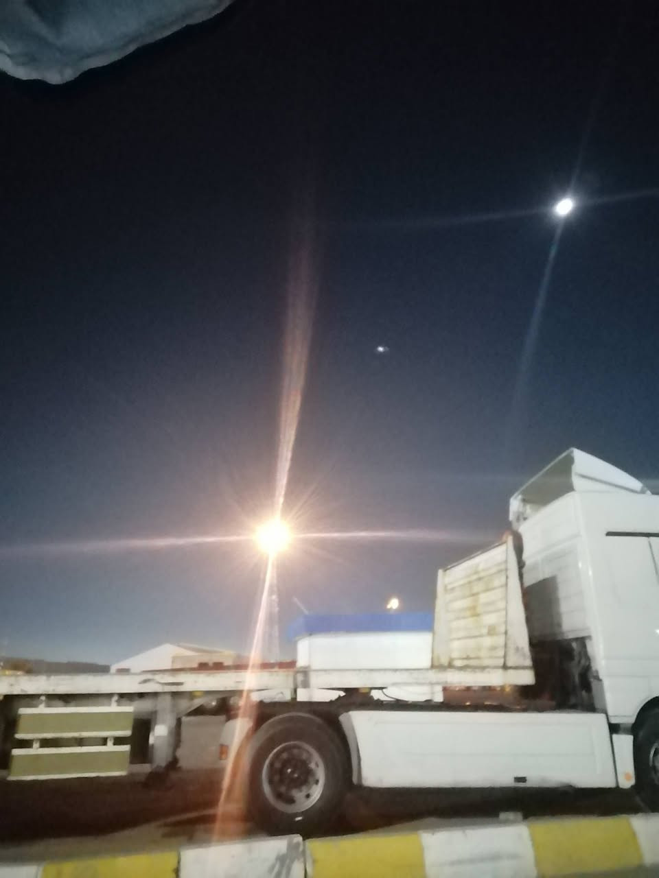 سلام عليكم مديل 2001 كفاله عامه راس وعربانه للبيع عربانه دناكير 14 طول 13 60 سعر 305 راس وعربانه ***********  رجاء اذا مو شراي لا تتصل وبل خدمه
