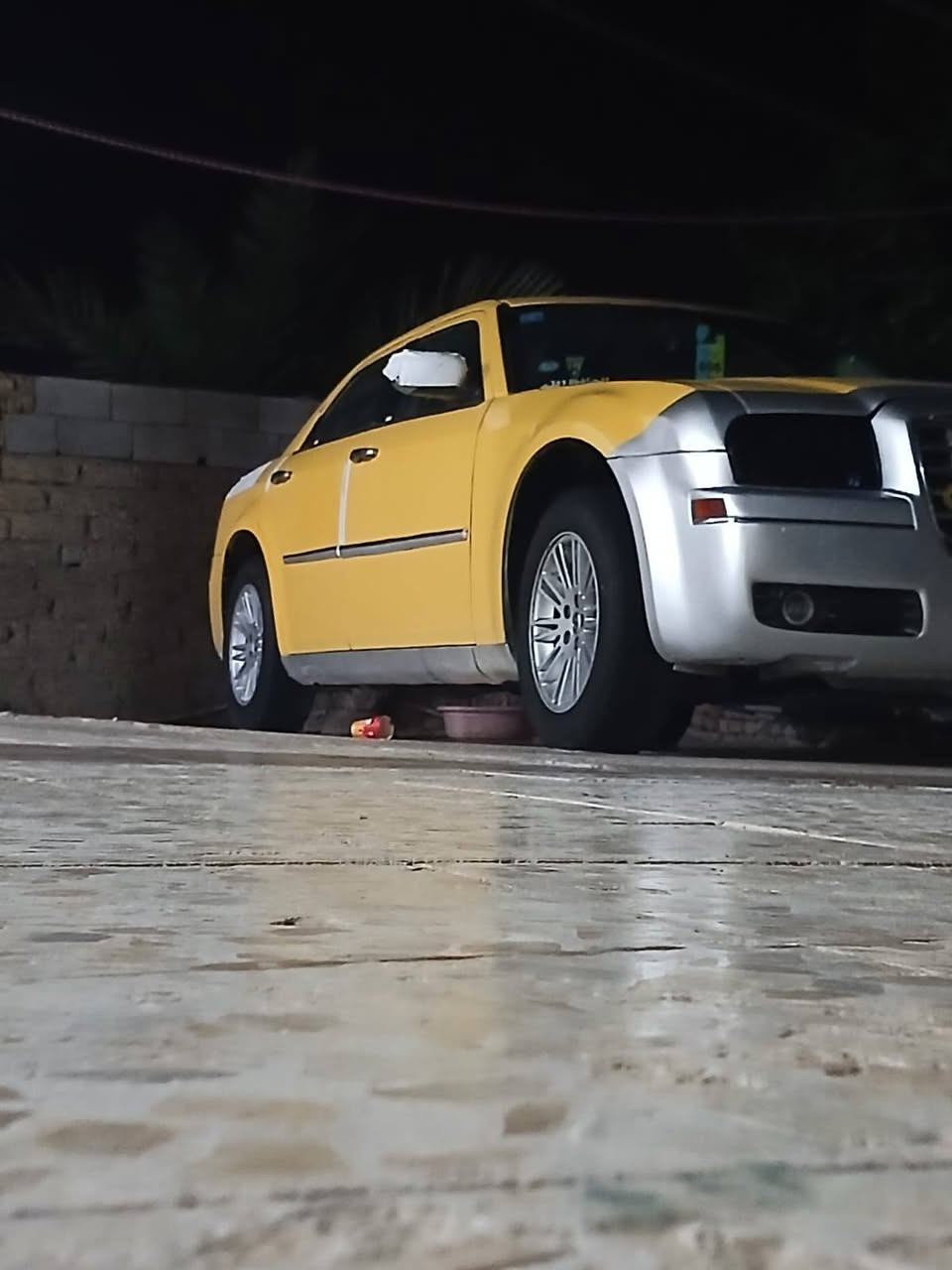 سلام عليكم اوباما للبيع سياره جديده كفاله أبدل فقط جاملغ الأيسر الباقي كفاله عامه سياره اليوم تخم تاير باتري العنوان ميسان السعر سياره 120 وبيه مجال الرقم ***********
