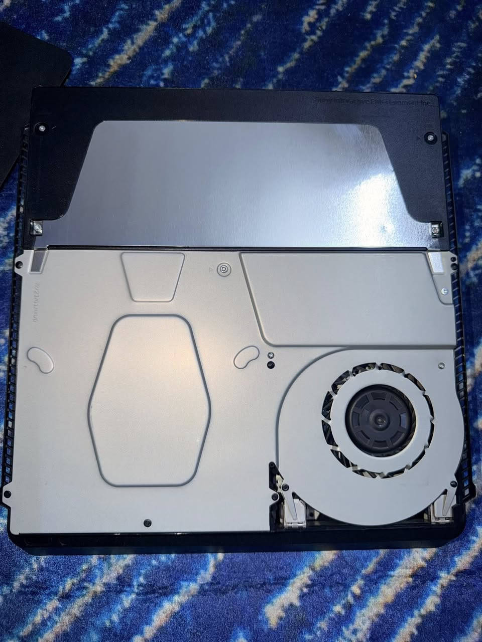 سلام عليكم💐
بلي فور سلم مهكر نضام 11.50 ذاكرة 1 تيرة

ويا 4 يدات وحدة اصلية 3 تجاري كامل ملحقاتة 

جهاز جديد شخط واحد مابي شرط اذا لكيت شخط تاخذة بلاش وتروح والله ما مصلح ولا مفتوح شكد متريد العاب نزل بي 

تجيني للبيت تفحص وتاخذة مكاني بغداد الغزالية 

سعرة 300 قفل الجهاز جديد


**إذا كنت صاحب هذا الإعلان وتريد حذفه لأي سبب، رجاءا أرسل رسالة إلى الدعم الفني**