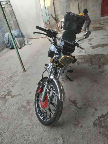 السلام عليكم من رخصت مدير الكروب
درجه سونك 2024
مكفوله كربلاء البوبيات السعر 650 اوراق سكنر ***********
