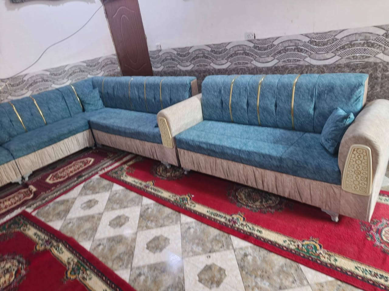 سلام عليكم ديوان ٢٠ نفرنضيف كلش كامل هوه كوشاته سعر ٥٥٠ هذا رقمي ***********
