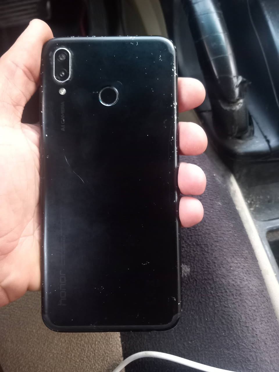 جهاز هونر بلي مواصفات قوية للالعاب يحتاج شاشة 
٣٠ الف


**إذا كنت صاحب هذا الإعلان وتريد حذفه لأي سبب، رجاءا أرسل رسالة إلى الدعم الفني**