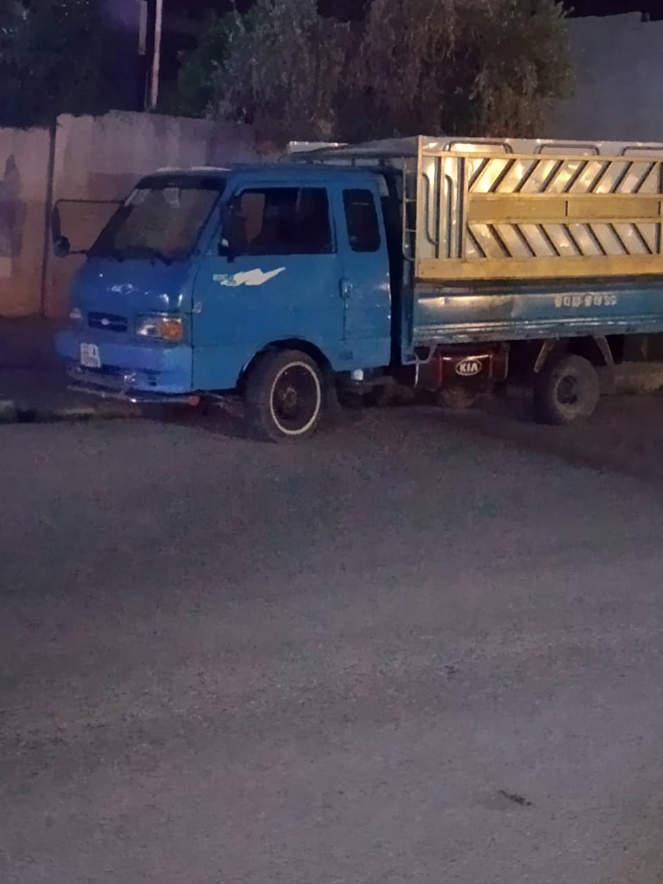 السلام عليكم اخوان كيا بنكو موديل 95رقم نينوى ألماني   سنويه جديده هزه جديده شاصي مكفول محرك بي بخار سياره جاهزه للشغل كهربائيات شغاله. السعر 59. شرط التحويل.    ***********مكان السياره الموصل الجانب الأيمن. واتساب مفتوح
