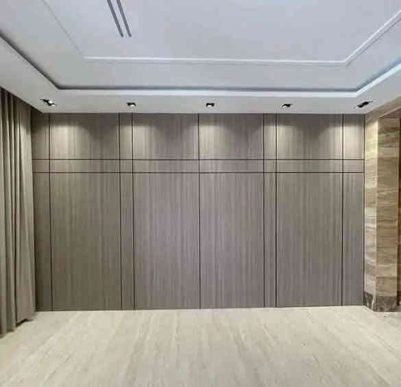 يسر مكتب ديكورات الفتلاوي أن يقدم لكم احدث التصاميم الحديثه 🏢التي تتناسب مع ذوقكم ✨ على يد امهر الكوادر 💪دقه في العمل👌وسرعه⚡ في التنفيذ غايتنا ارضائكم،👋للاستفسار الاتصال على الأرقام👇 ***********📞
*********** 📞واتساب متوفر أو خاص ،🌺
