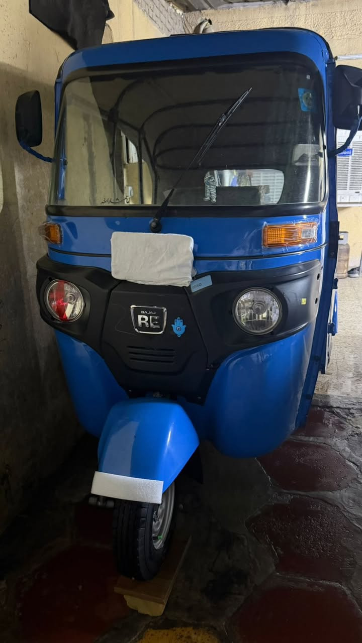 سلام عليكم تكتك مديل 2022 مضلع  بيها يم البكلايت الوره الباقي كفاله عامه رقم انكليزي هزه جديده مكينه اكسن كفاله كهربائية شغاله كلها السعر ب(10800)  بعشره وثمنميه عنواني بغداد مدينه الصدر ***********
