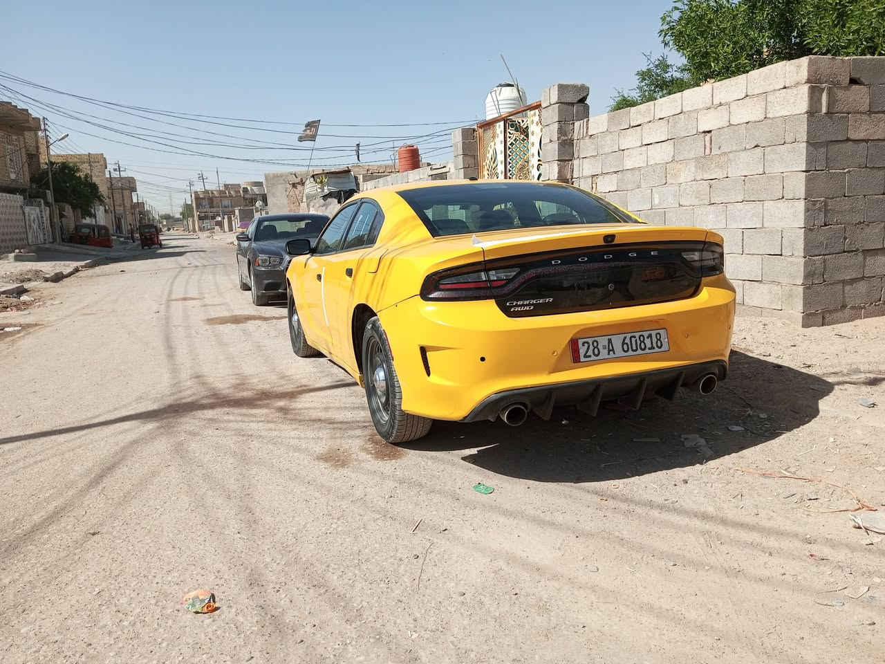 سيارة جارجر موديل 2019 بوليسي مكينه هيمي 5700 منظومه غاز. انسه الاصراف مال بانزين خطها عماره بغداد سيارة حداديه كارتون وكير ومحرك كفاله السيارة نظيفه مابيها كل نقص عوزها بس خيالها.مواصفاتها كدامك 
سعرها 180 وبيها مجال بسيط مكان ميسان 
***********
