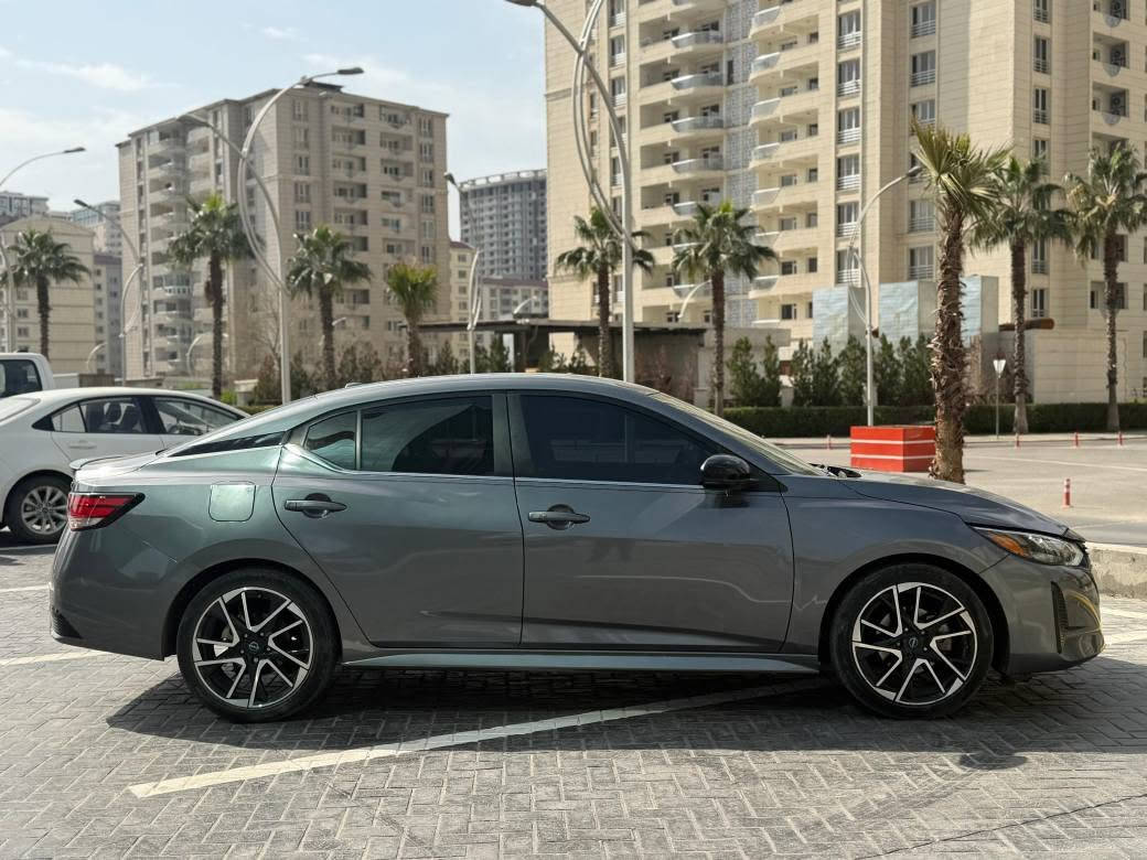 2024 SR سێنترا
بێ بۆیاغ و بێ ژوورەوە و بێ ئێرباگ 
تەنها بۆنیتی گۆڕاوە بە بیلاد 
١١ هەزار ڕۆیشتووە 
کاتی نەشکاوە
 ۱٥۲ و مەجال
*********** أربيل, العراق
