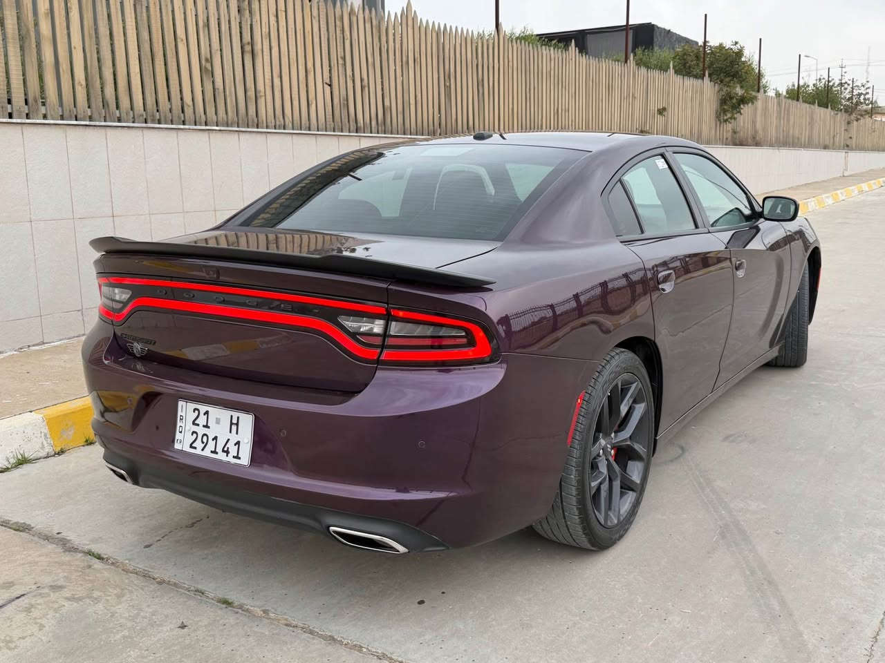 ((((((((   ***********   ))))))
دوج جارجر
(V6) (2022) (SXT)
بلاك توب بلادي
لون مميز بنفسجي
بدون إرباك بدون دواخل
رقم سليمانية مكان سيارة كركوك
بدون نقص كلشي بشرط سنويه هزه جديد كركوك, العراق
