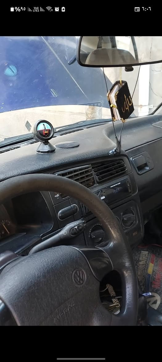 السلام عليكم كولف ٩٢محرك ٢٠٠٠ كير عادي  مكفولات حدادية وتايرات نصف عمر
السعر٣٦ رقم ***********
