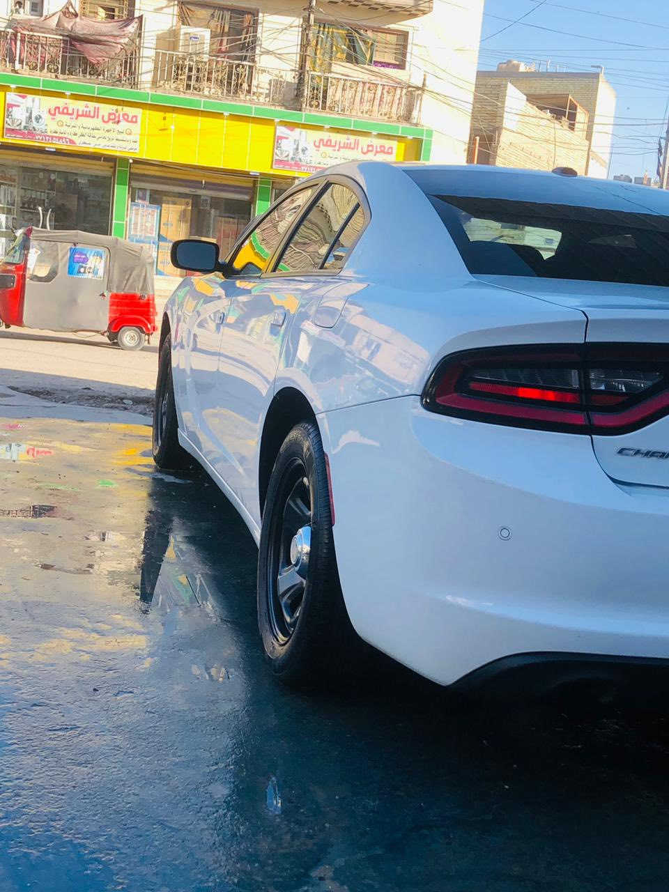 سلام عليكم چارجر  بوليسي بوليسي مديل. 23 اصل ابيض  8 سلندر 5700.  بغداد هزه وسنويه كامل شرط التحويل.  ماشيه 20 الف  سياره جديده  حادثه بل منشور.   تو. ويل مكان بغداد السعر. 205 $ وبيه مجال 
تعال كلب وقتنع وبل خدمه.  ***********
