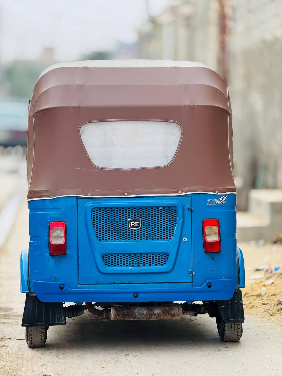 سلام عليكم تكتك للبيع مديل 22 رقم وسنوي 

مداور ثاني يوم رقم بصره بيه ضربه بلغد وشبر بلصفحه 
انتصل ***********
