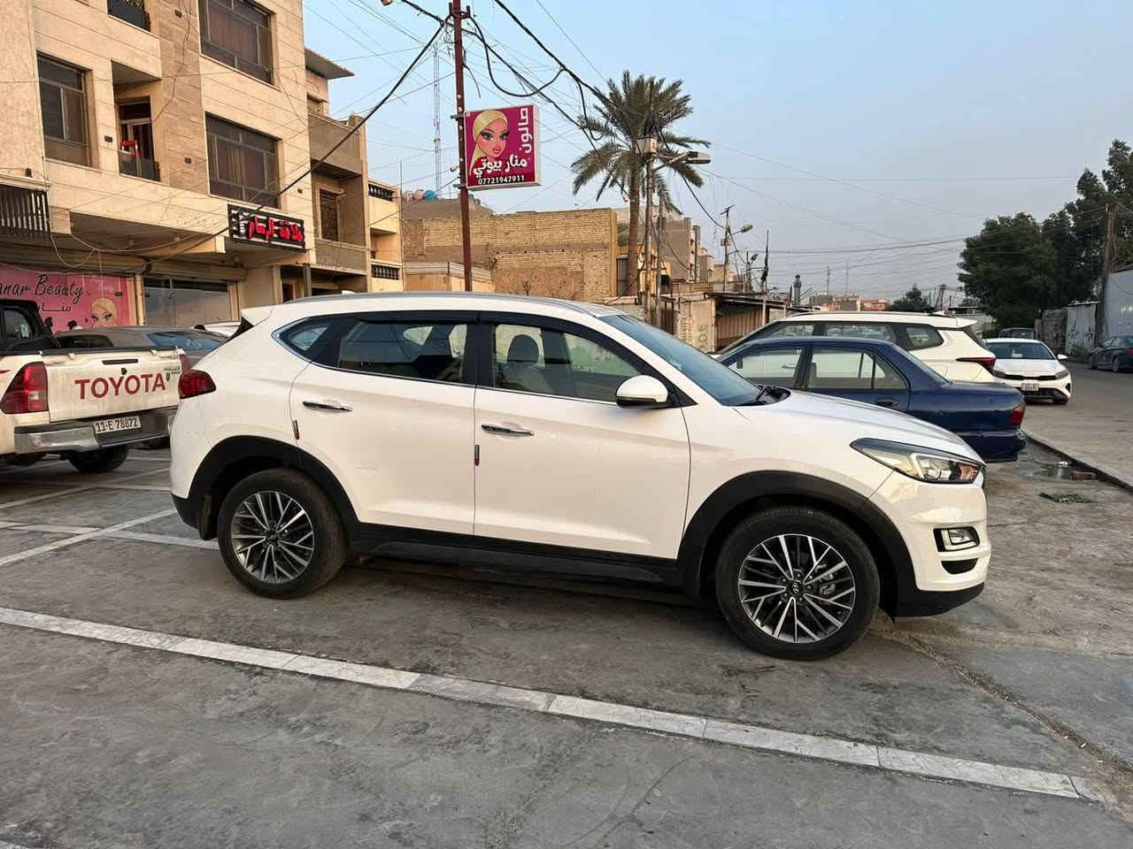 مستعجل ع بيع توسان ٢٠١٩ وكالة الكاصد ماشية ٣٨ الف 
بصمات عدد ٢ تخم تايرجديد كير ومحرك مكفولات 
بيها طخه صغيره ع حطتها ما مصلحه ب باب الخلفي جهة  اليمين السعر١٧٠وبيها مجال *********** مكانه بغداد غير متوجد ع الفيسبوك
