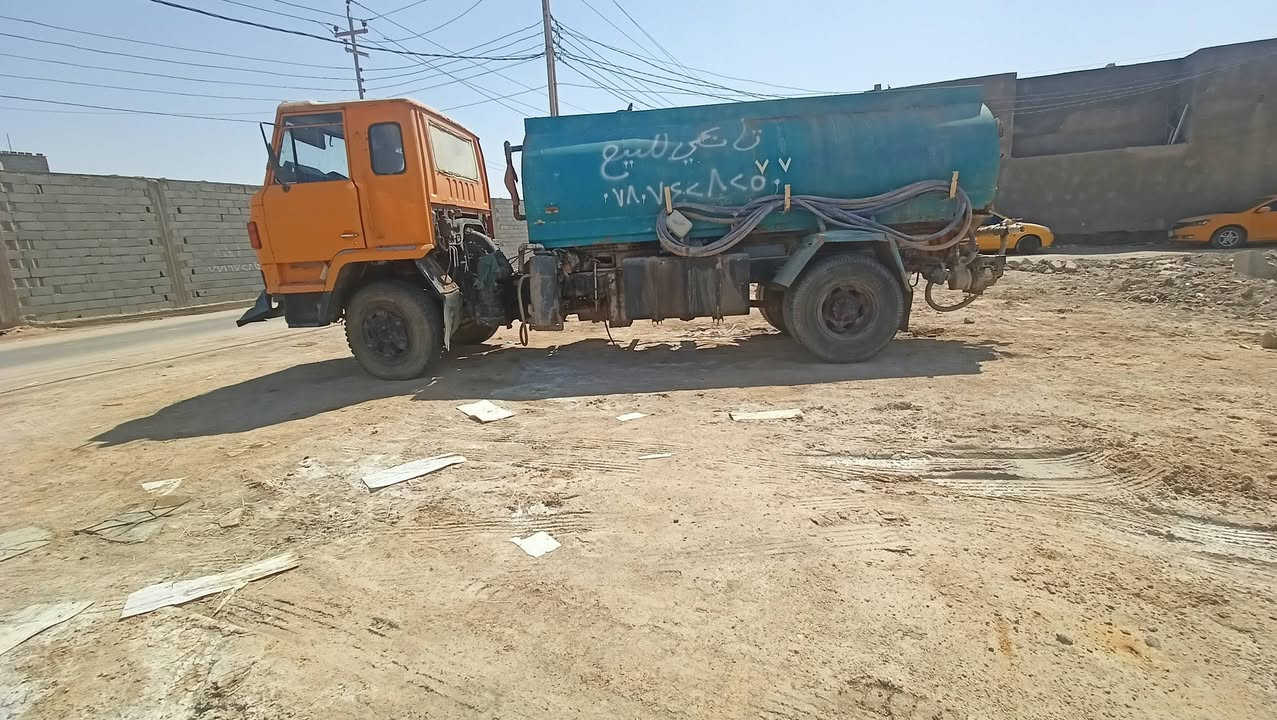 السلام عليكم  تنكر  نيسان  بي قراض حوضية  سعر 40 وبي مجال مديل 78  رقم *********** البصرة محررك بي تبخير
