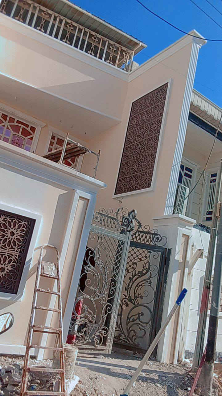 سلام عليكم من رخصة الادمن شغل درجة اولى تقطع واجهيات وديكورات وطلس وحجر وحالين  ***********
