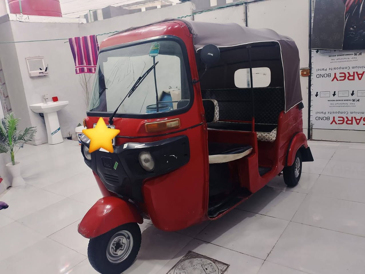 سلام عليكم تكتك 2018 مصبوغه جماليه رقم وسنويه  تكتك جاهزه كلشي شغال مكينه 20 بيها مكاني البصره الجزيره ***********
