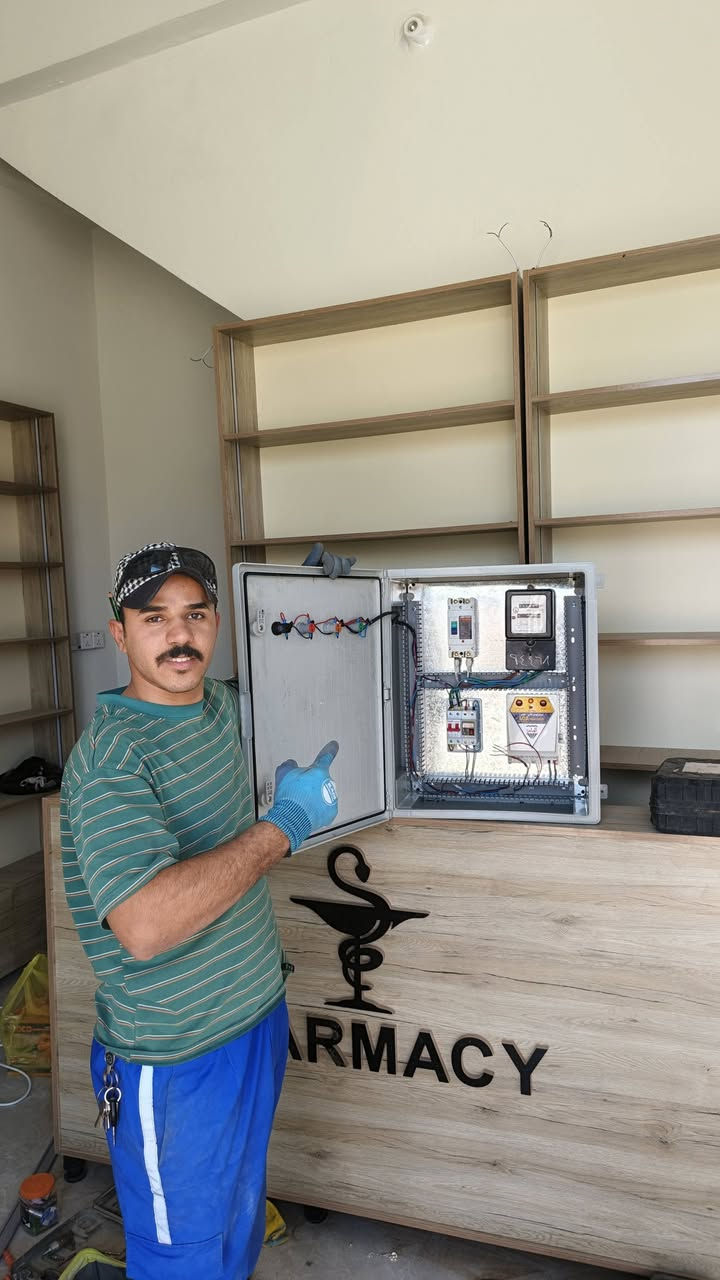 أحد أعمالنا أعاده تأهيل
صيدلية الدكتور الخلوق مرتضى الياسري 

ربط اناره رفوف  مع صيانة وأعاده البورد 

ربط منظومة كامرات   

ترتيب الواجهة  مع اناره 

أخو كم مصطفى الكهربائي 

لتواصل مراسله الصفحة 
‏‪***********‬‏ وتساب اتصال
