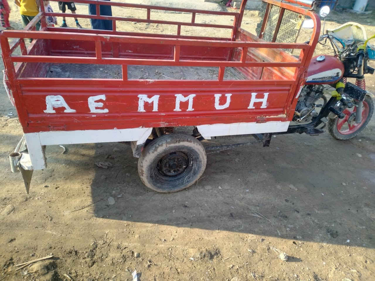 سلام عليكم ستوته للبيع مكان واسط عزيزيه أوراق كامله هاذه رقمي *********** اسعر 750 قفله بدون احراج سعر نهائي
