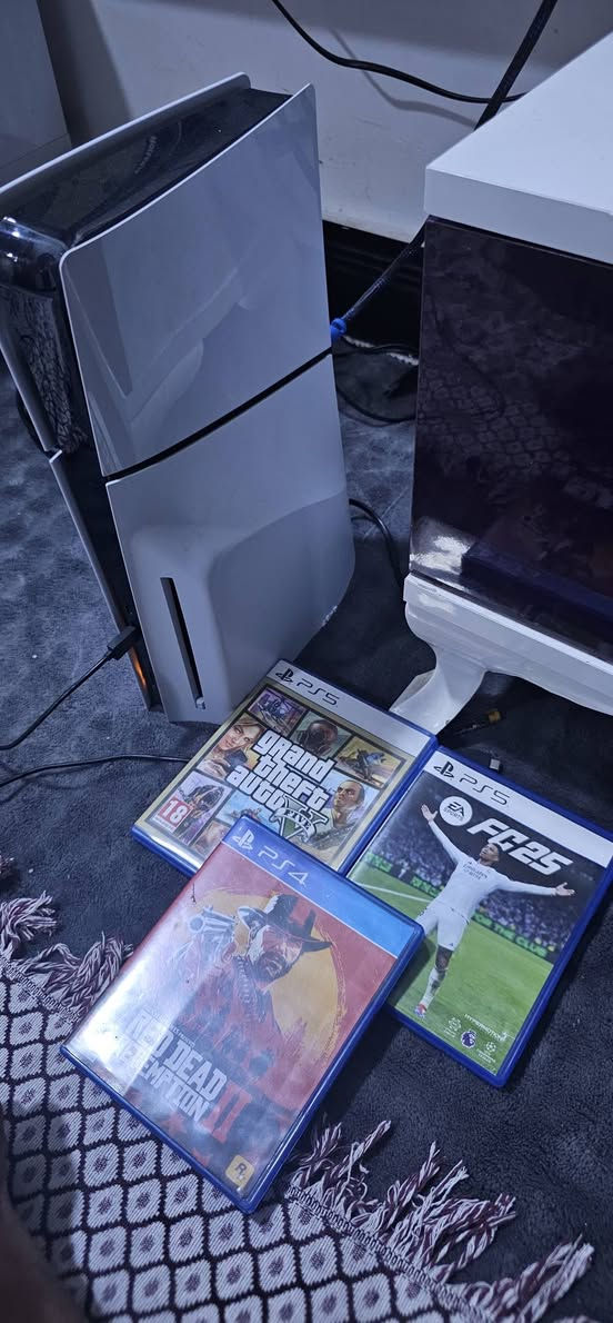 بلي 5 سلم نظافة 99% ضمان من التصليح
نظافة 99% ضمان من التصليح

 بلي5سلم

جوستك عدد2

يو بي اس جديد
سماعات جديد  استخدام  قليل جدآ

شاحن لاسلكي و واير يو بي اس لشحن الجوستك

كيبل شحنHD مع الكارتون وضمان انطي بيه ما مفتوح 

السعر 850  كارتون موجودة ايضا

للتواصل  ***********
