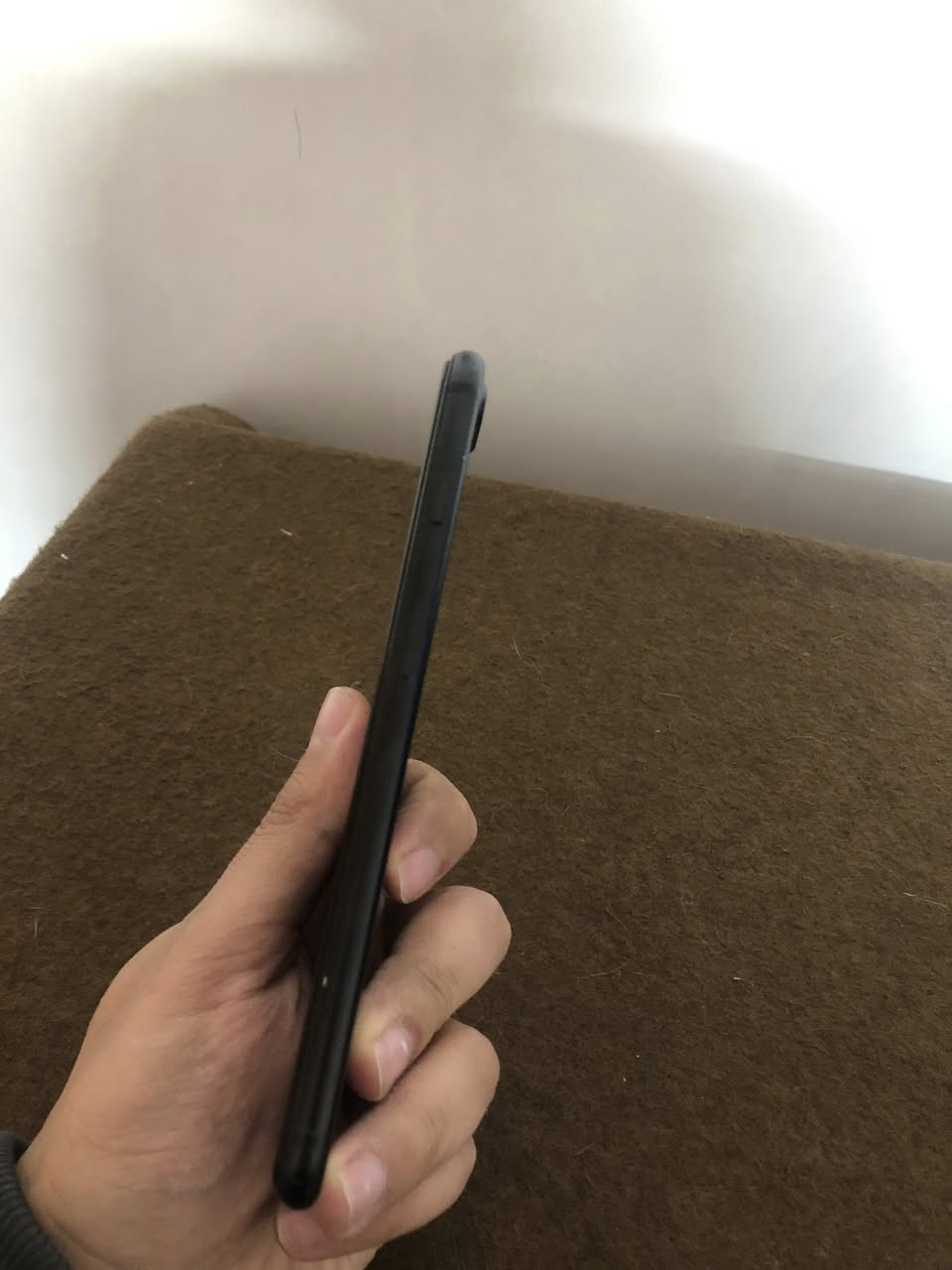 السلام عليكم ايفون ٧ بلس ذاكرة ٣٢ جهاز حلو واني مشتري اول منزل مبدل بطارية اصلية وشاشة نوعية جيدة جدا مابي اي نقص رايدة ب١٠٠ قفل مكاني بغداد الحرية *********** متواجد واتساب
