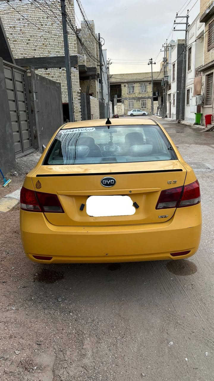 بي واي دي G3  موديل 2011 رقم بغداد بسمي سنويه نهايه 2026 مكينه وكير كورلا 1800 حداديه جديده
‏مصبوغة حزام للجماليه سياره حلوه وغرفتها جديده نقصها فقط صونده تبريد وغاز والبصمه تشكل تصليحها 50 الف مكانها كربلاء السعر 40 وبيها مجال قليل للاستفسار اكثر الاتصال ***********
