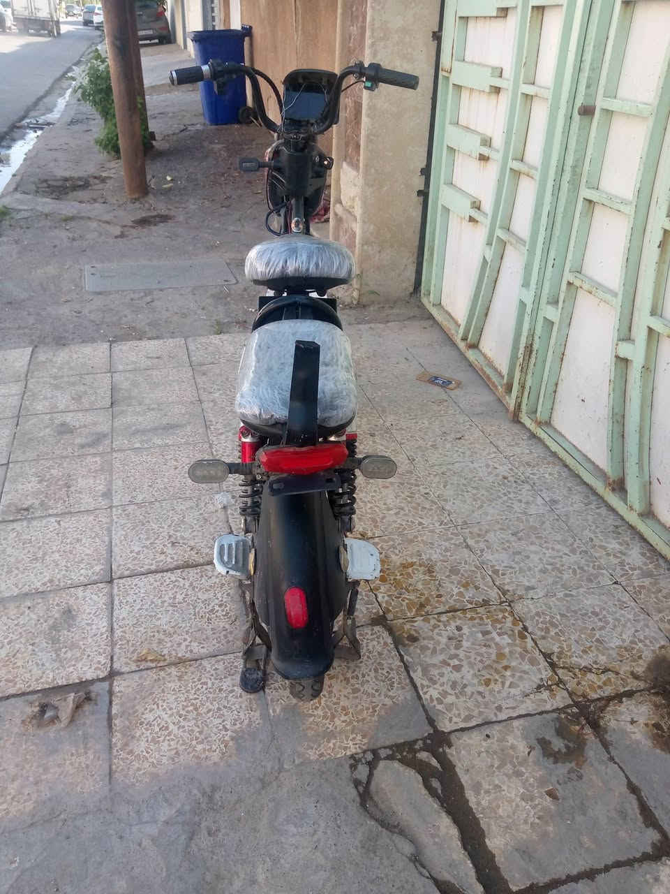 السلام عليكم ماطور شحن للبيع اربع البطاريات شرط عل فحص السعر/175/رقم الهاتف/***********/الاستفسار اتصل
